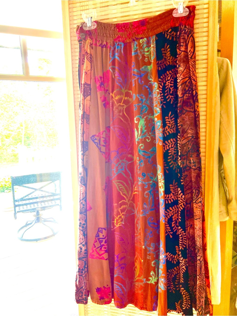 Wild Woman Cool & Colorful Asian Summer Skirt S/M